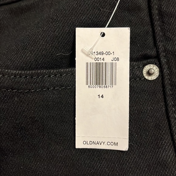 Old Navy - Size 14 black jean shorts - high rise - Picture 4 of 8